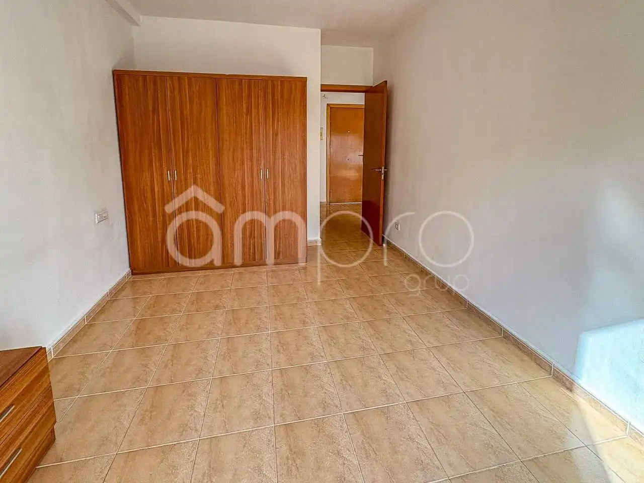 Habitación de Piso de alquiler en El Vendrell con Balcón