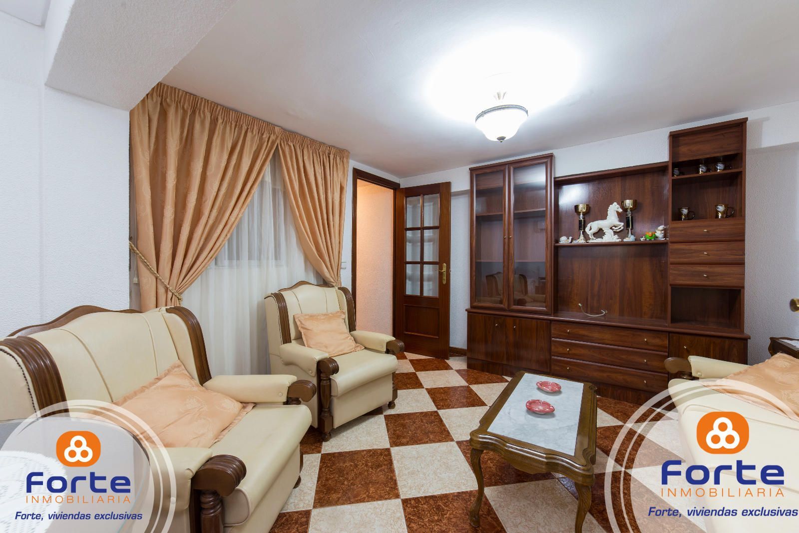 Living room of Flat for sale in  Córdoba Capital  with Air Conditioner and Furnished
