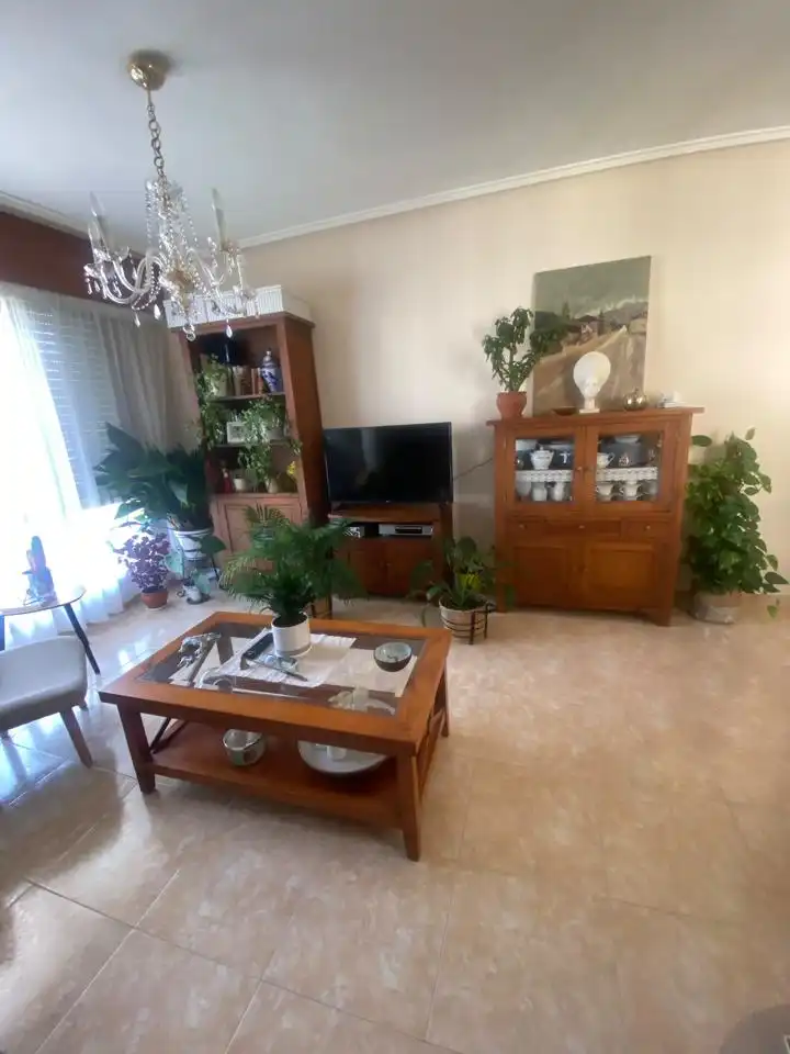 Piso con ascensor en venta en Calle la Brava, imagen 2