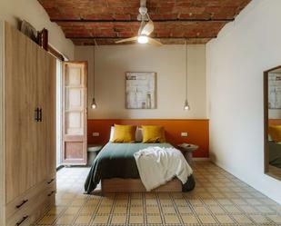 Bedroom of Flat to share in  Barcelona Capital  with Air Conditioner, Heating and Terrace