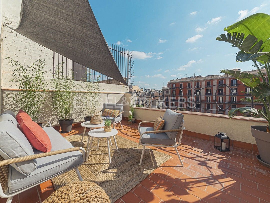 Terraza de Apartamento de alquiler en  Barcelona Capital con Aire acondicionado, Calefacción y Parquet