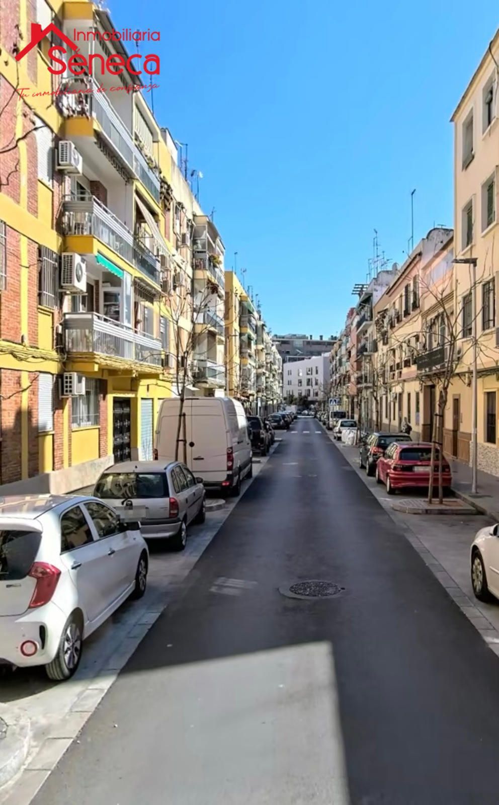 Exterior view of Flat for sale in  Córdoba Capital  with Air Conditioner, Terrace and Storage room