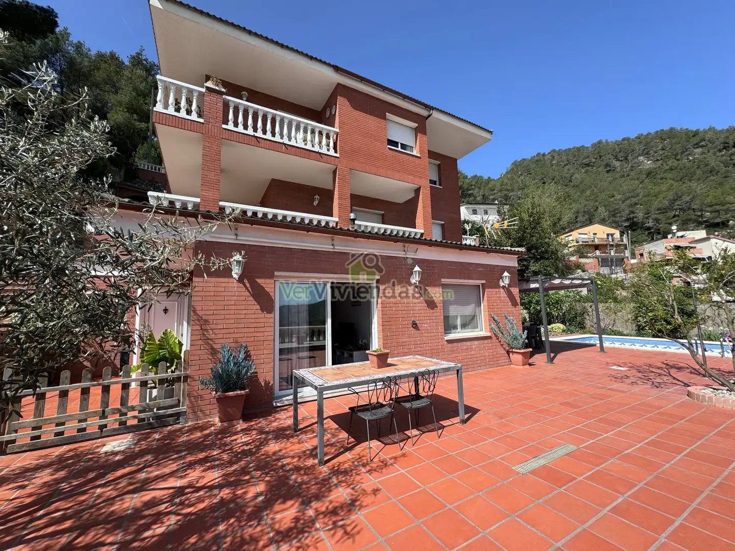 Casa o xalet en venda a Carrer de Migjorn, 34, Vallirana