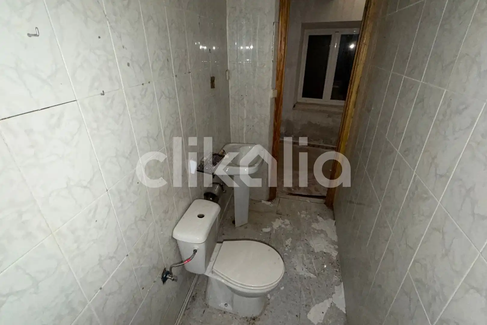 Bathroom of Houses for sale in Colmenar de Oreja  with Terrace and Storage room