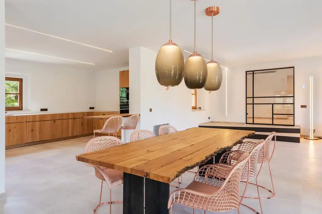 Comedor de Finca rústica en venta en Pollença con Aire acondicionado, Calefacción y Jardín privado