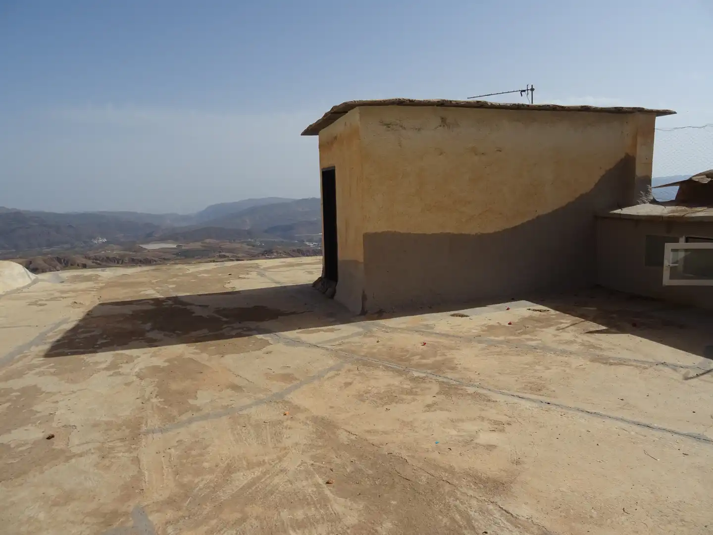 Außenansicht von Einfamilien-Reihenhaus zum Verkauf in Nevada mit Terrasse, Möbliert und Balkon