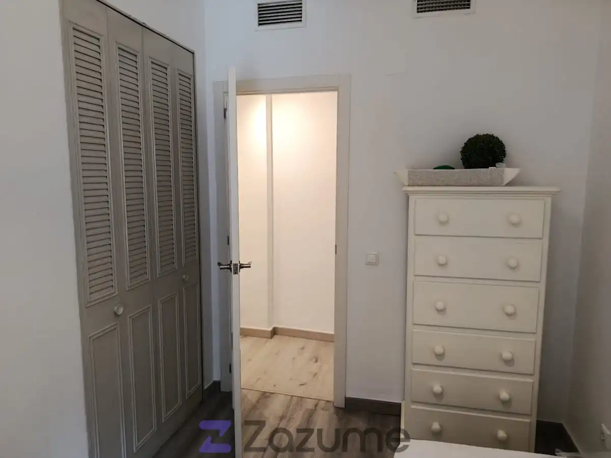 Habitación de Piso de alquiler en Sevilla con Aire acondicionado, Calefacción y Parquet