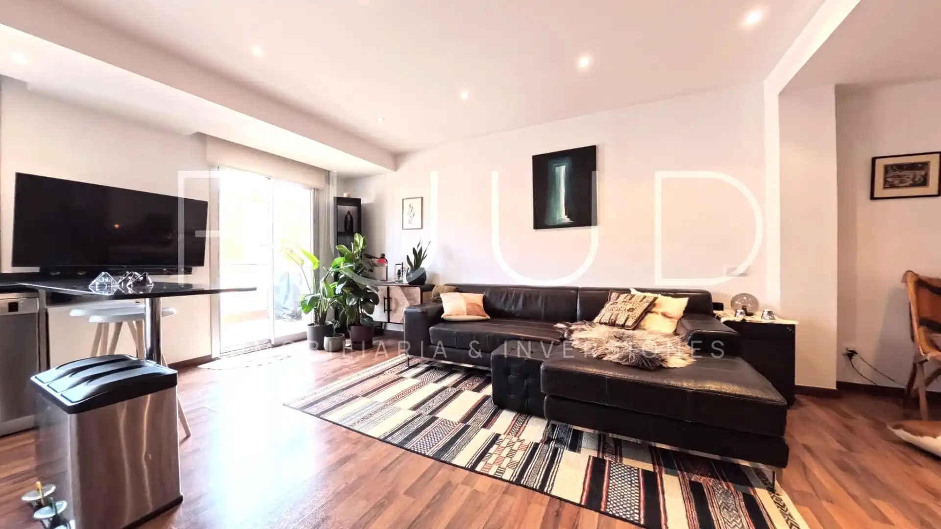 Living room of Duplexes for sale in Castelldefels  with Air Conditioner, Heating and Parquet flooring