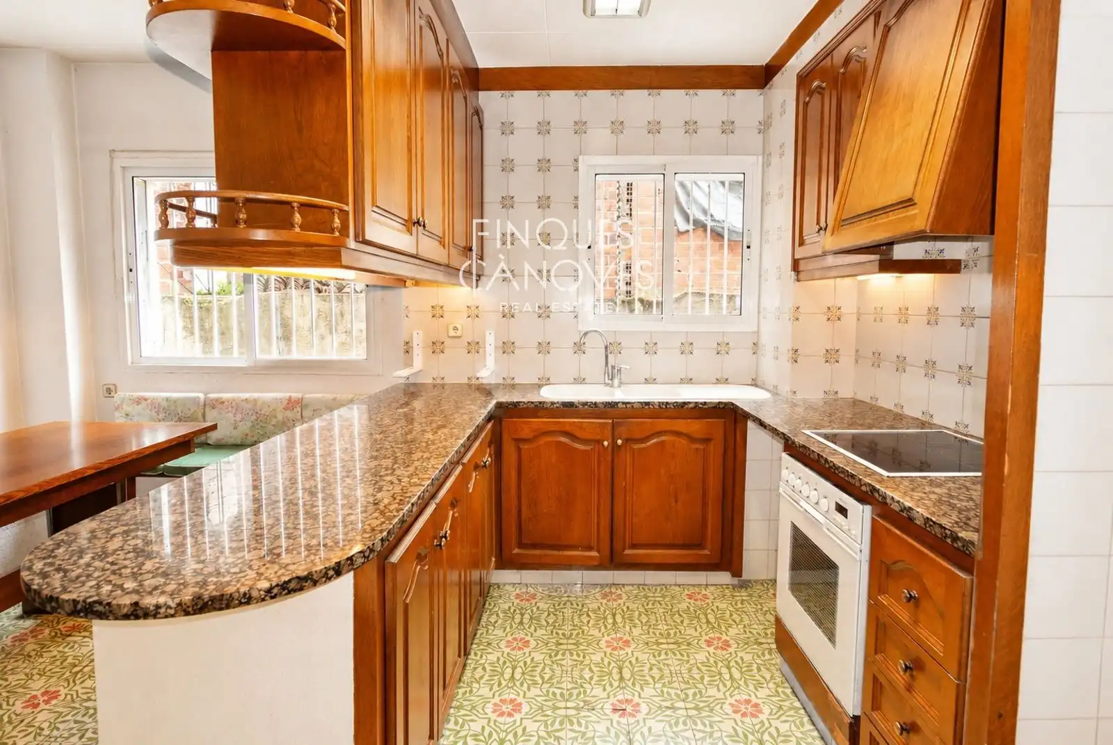 Cocina de Casa o chalet en venta en Santa Coloma de Farners con Aire acondicionado, Calefacción y Trastero