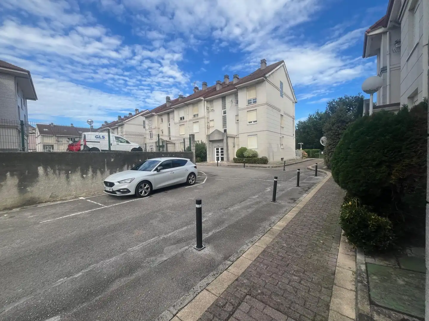 Parking of Duplexes for sale in Bárcena de Cicero  with Furnished and Community pool