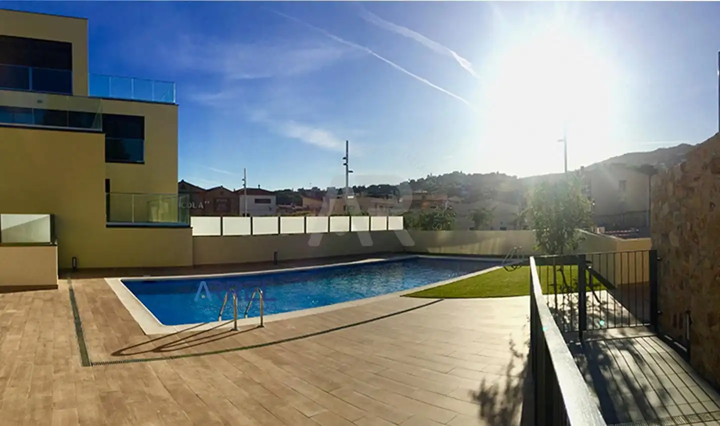 Piscina de Piso en venta en Alella con Aire acondicionado y Terraza
