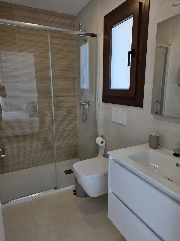 Bathroom of Houses for rent in Nerja  with Air Conditioner, Heating and Private garden