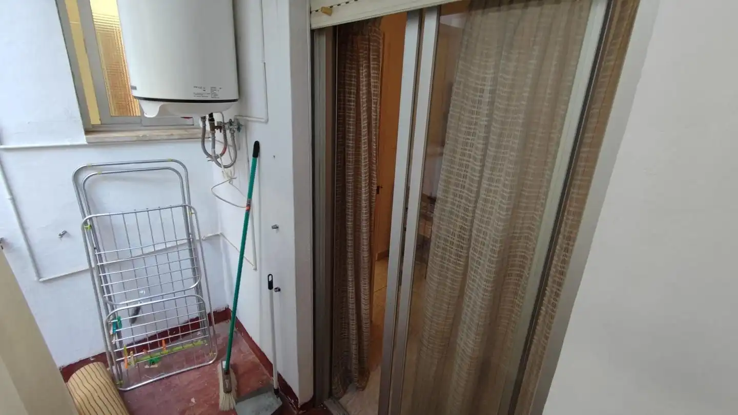 Flat for rent in Calle Calle Molinos, San Matías - Realejo
