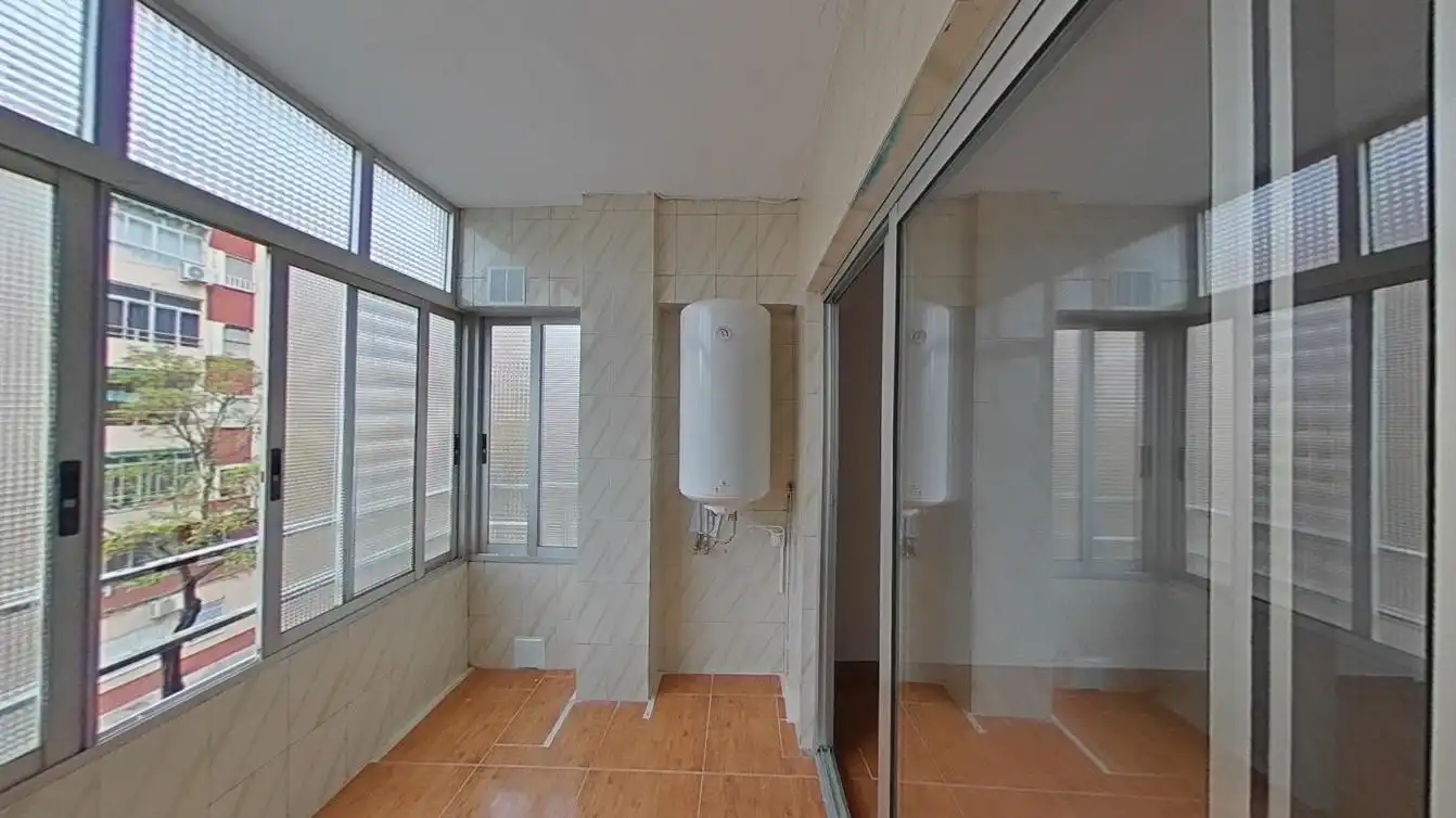 Habitación de Piso en venta en Valencia