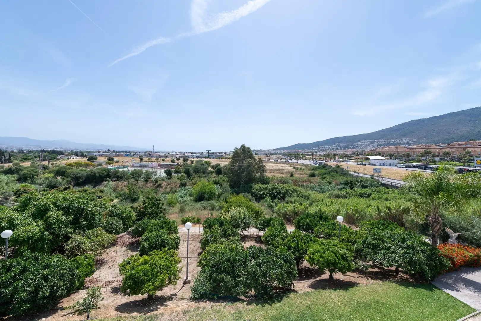 Casa o chalet en venta en Alhaurín de la Torre con Aire acondicionado, Jardín privado y Terraza