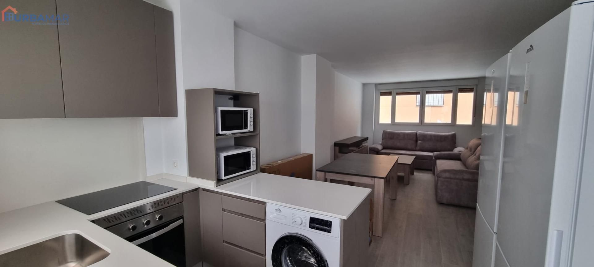 Cocina de Piso para compartir en Leganés con Aire acondicionado, Calefacción y Terraza