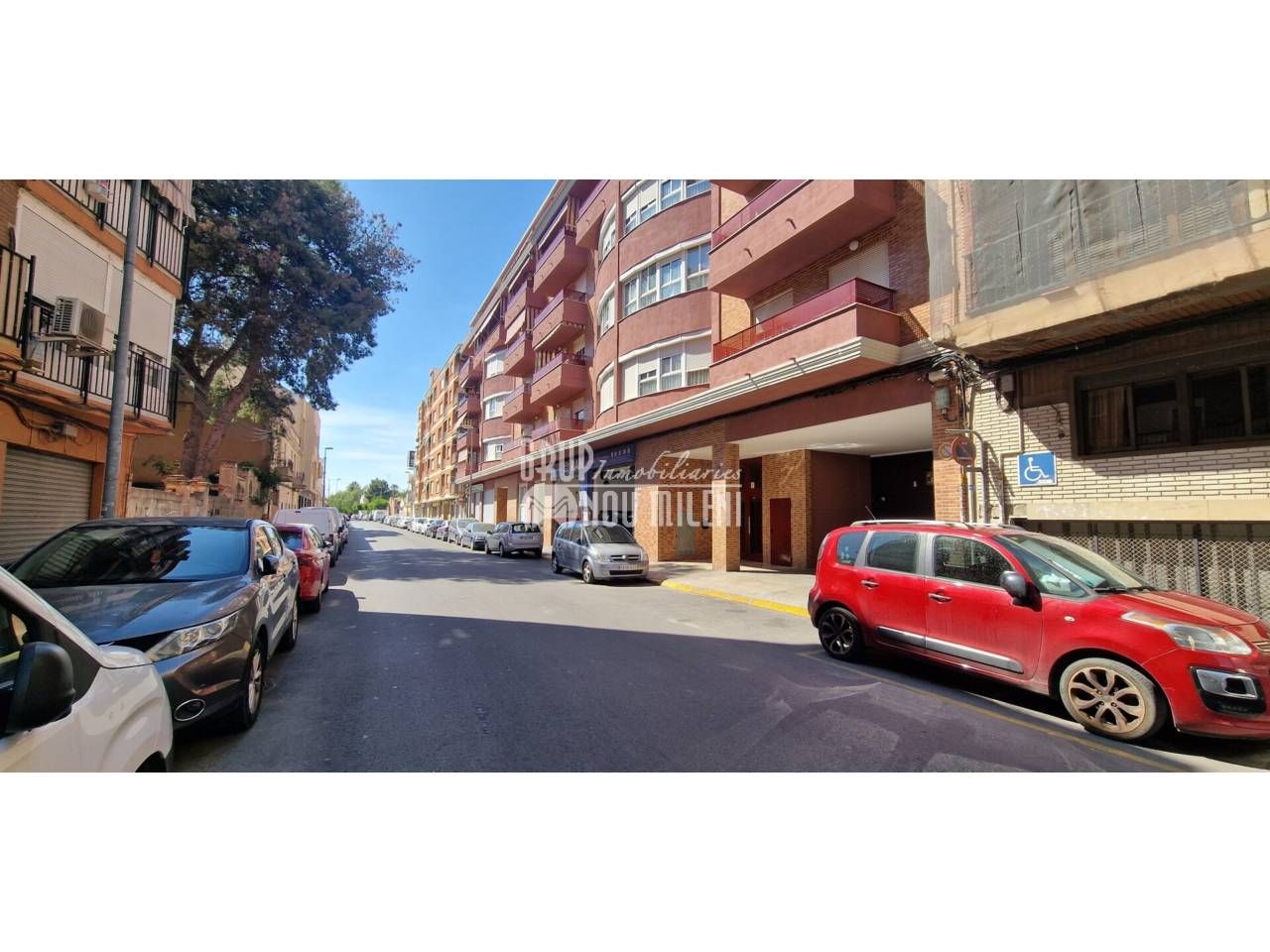 Exterior view of Garage for sale in Burjassot