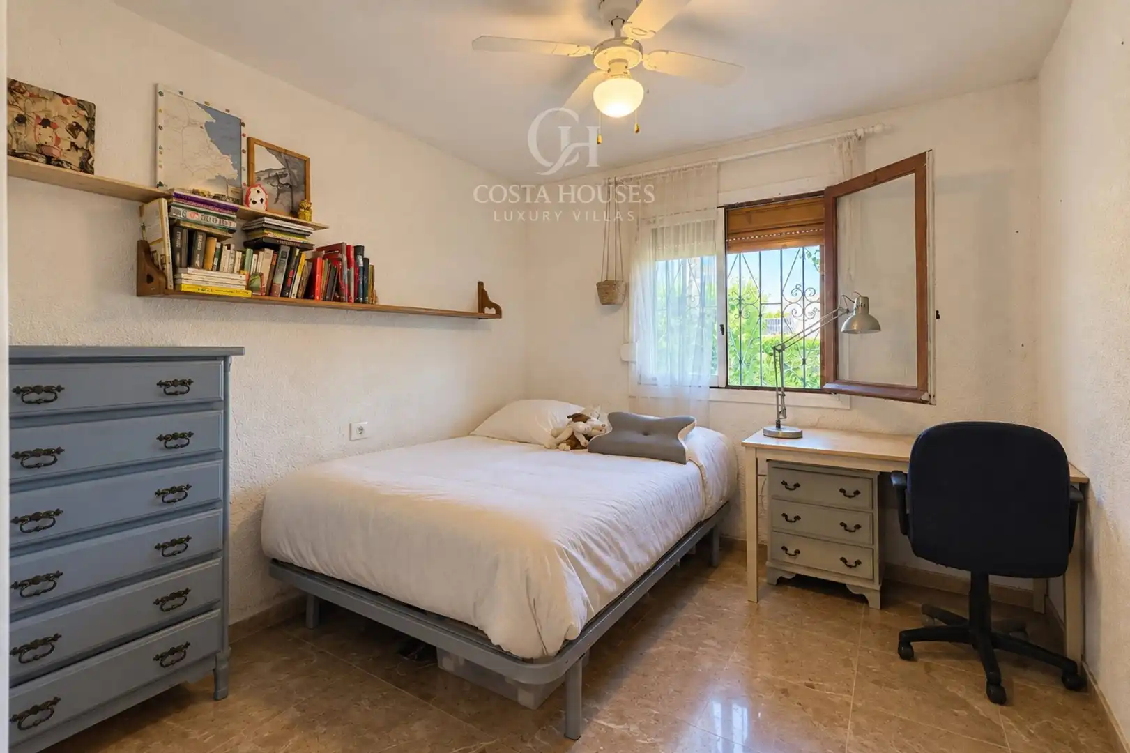 Habitación de Casa o chalet en venta en Partides comunes - Adsubia
