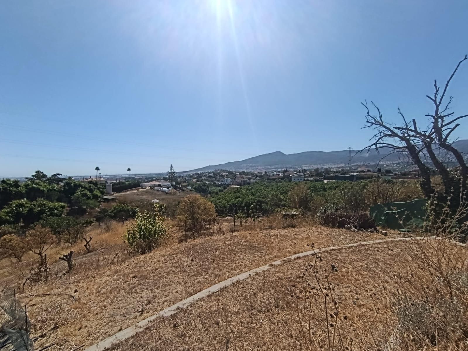 Casa o xalet en venda en Alhaurín de la Torre amb Aire condicionat, Jardí privat i Terrassa