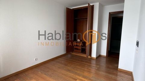 Foto 4 de Piso en venta en Monte Alto - Zalaeta - Atocha, A Coruña Capital