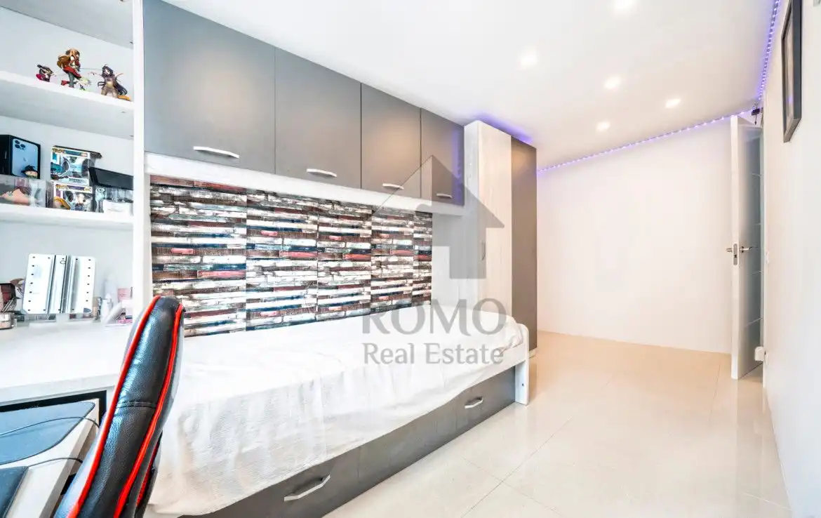 Habitación de Piso en venta en Santa Perpètua de Mogoda con Aire acondicionado y Calefacción