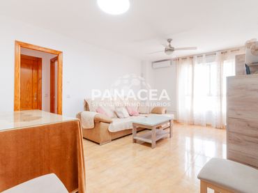Wohnung mit Aufzug zum Verkauf in Roquetas de Mar ciudad