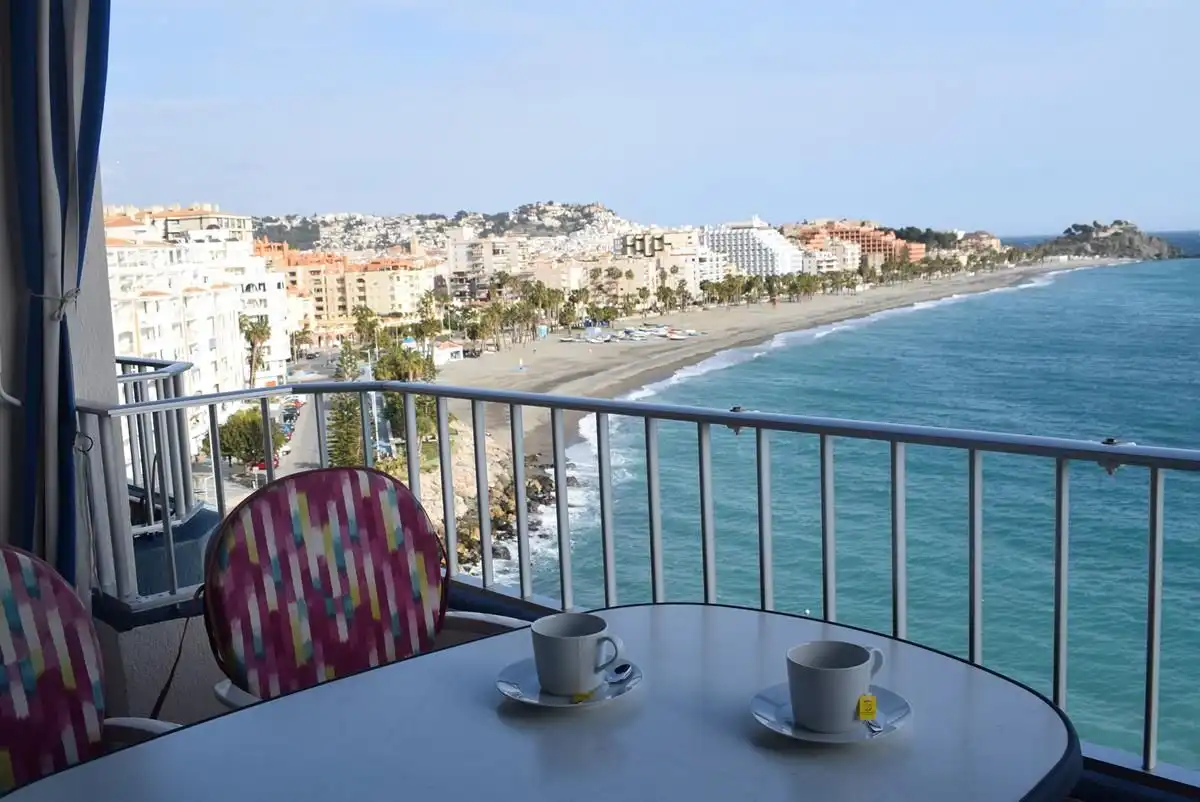 Terraza de Apartamento de alquiler en Almuñécar con Aire acondicionado, Terraza y Amueblado