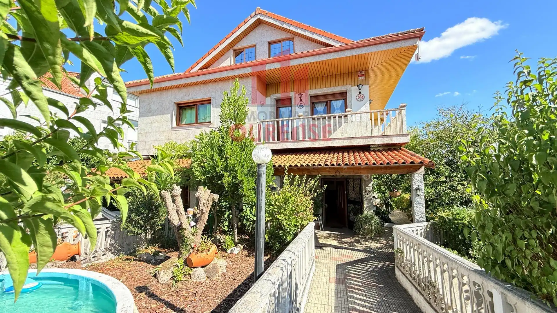 House with terrace for sale in Barbadás