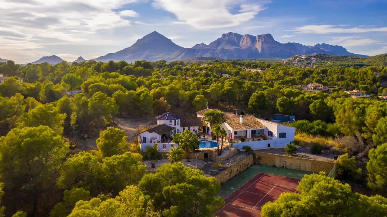 Detached house with pool for sale in Escandinavia - Cautivador, imagen 20