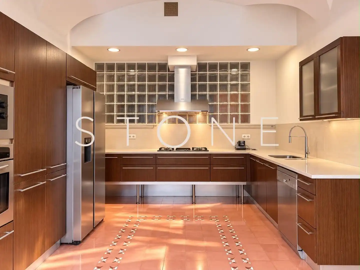 Kitchen of Houses for sale in Banyoles, Girona