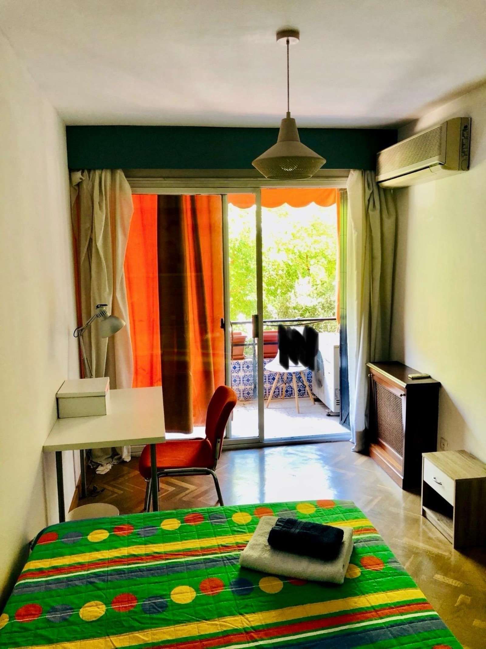 Balcony of Flat to share in  Sevilla Capital  with Air Conditioner and Terrace