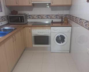 Cuina de Apartament en venda en Marbella amb Calefacció, Jardí privat i Parquet
