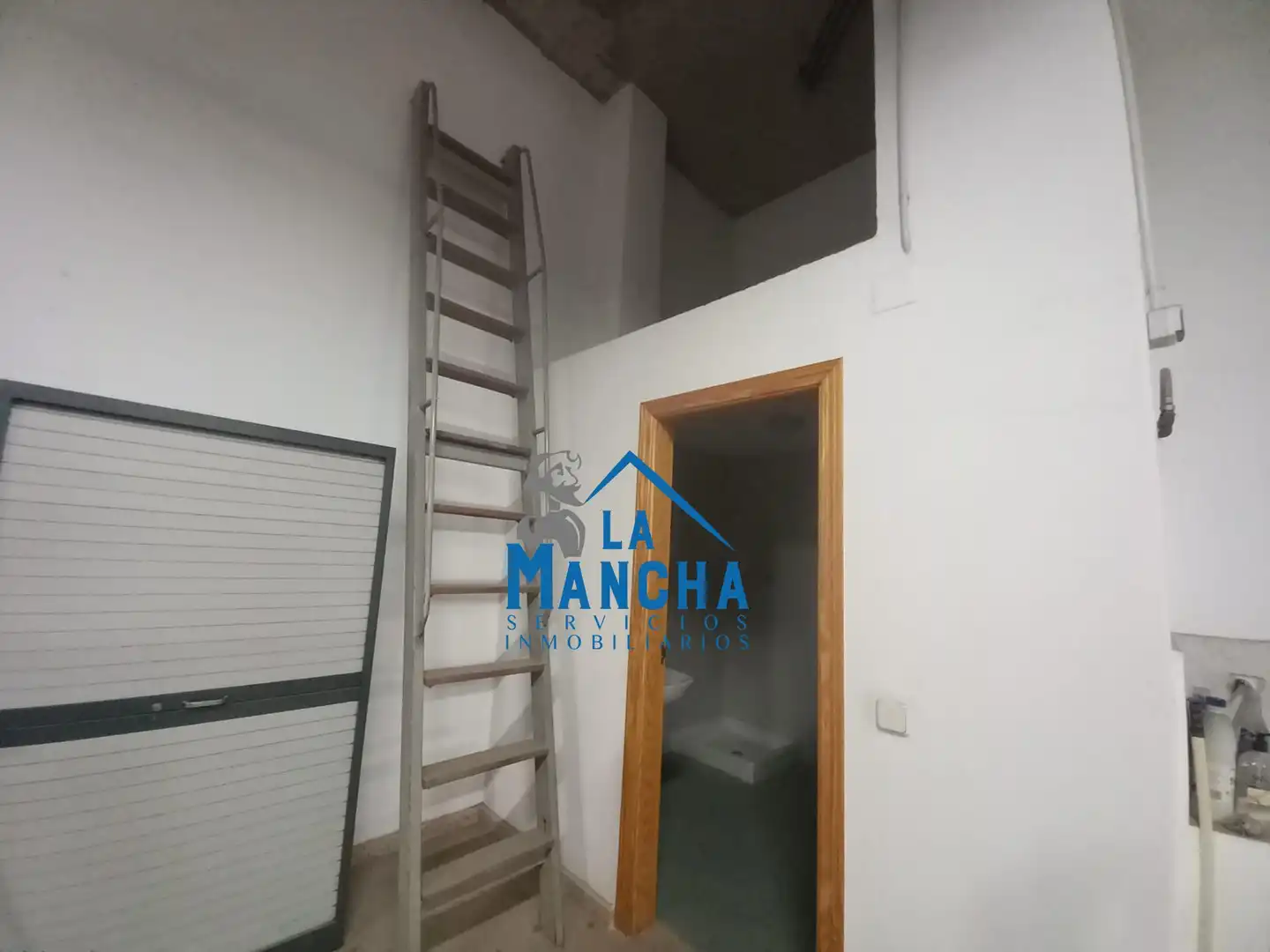 Local en venda en Albacete amb Aire condicionat