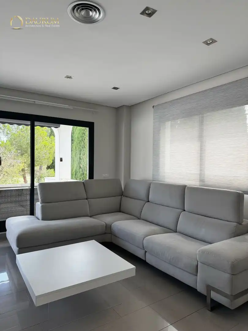 Detached house with pool for sale in CALLE 22, imagen 4