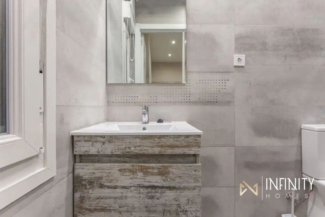 Baño de Piso de alquiler en Bilbao  con Calefacción