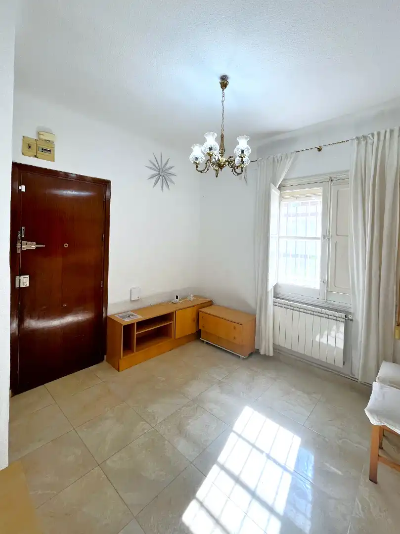 Sala de estar de Piso en venta en Madrid con Calefacción, Amueblado y Alarma