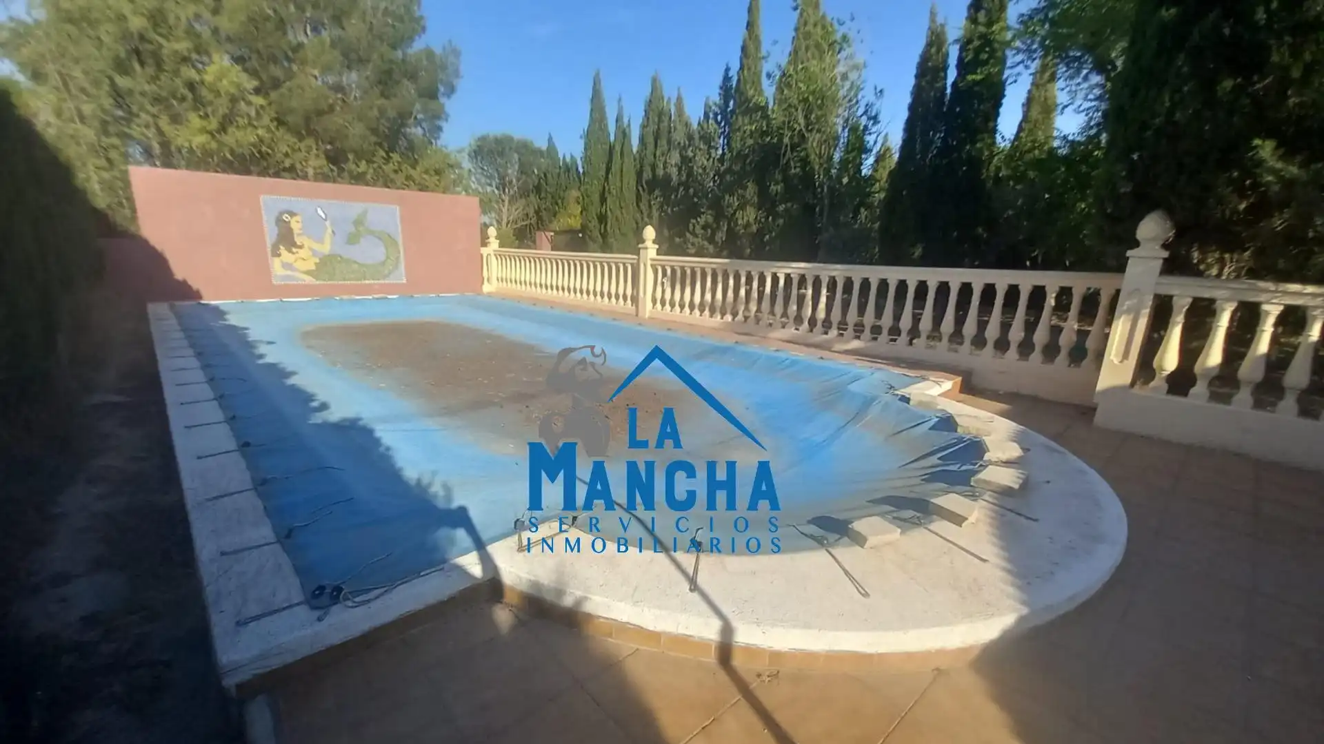 Swimming pool of Houses for sale in  Albacete Capital  with Air Conditioner, Private garden and Terrace