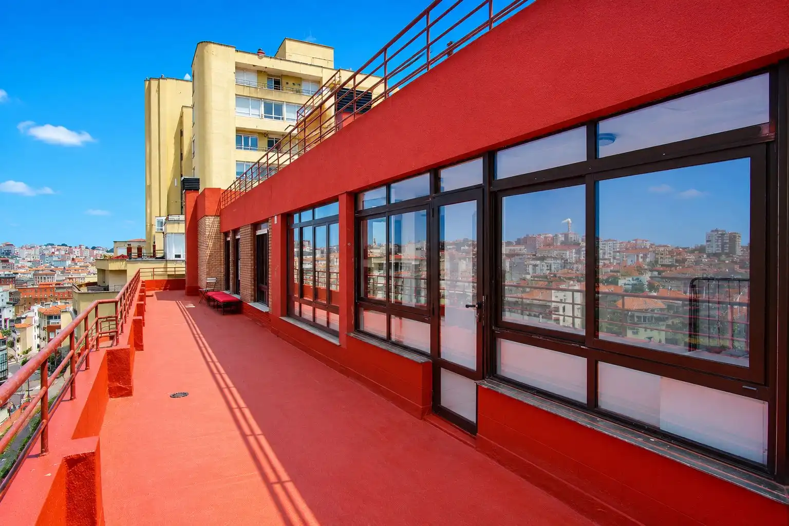 Vista exterior de Pis de lloguer en Santander amb Calefacció, Terrassa i Moblat