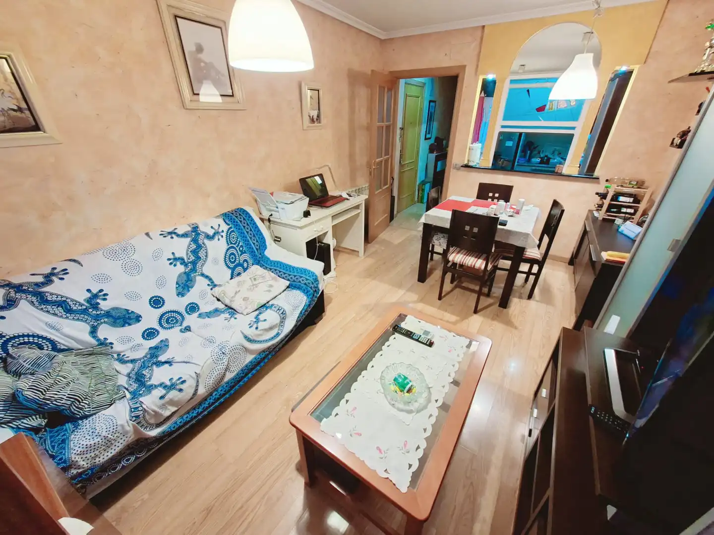 Living room of Apartments for sale in Torrejón de Ardoz  with Air Conditioner, Heating and Storage room