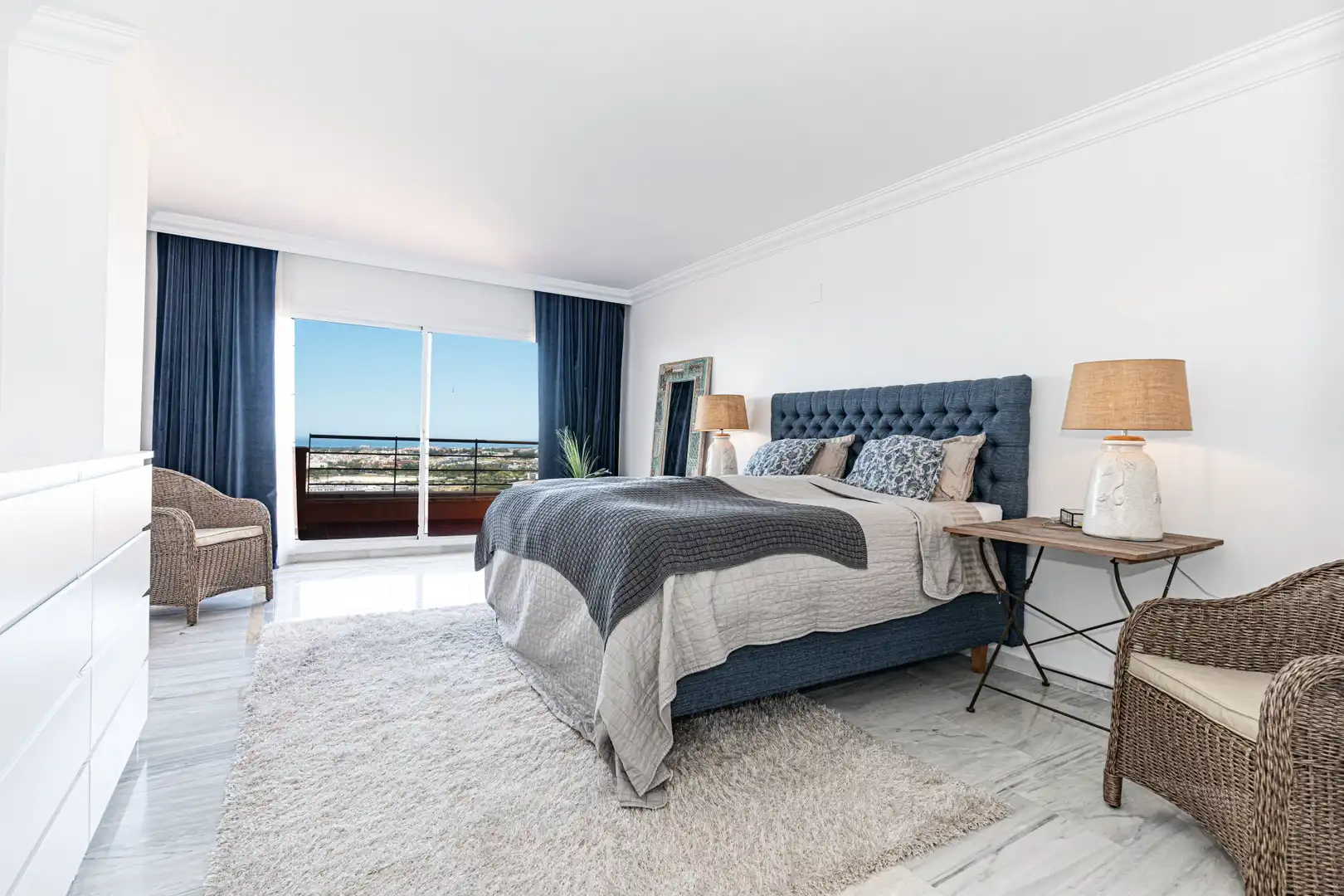 Apartament amb piscina en venda a Marbella Centro, imagen 2