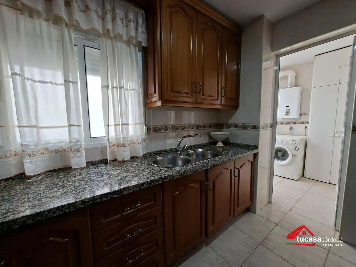 Cocina de Piso en venta en Córdoba con Terraza