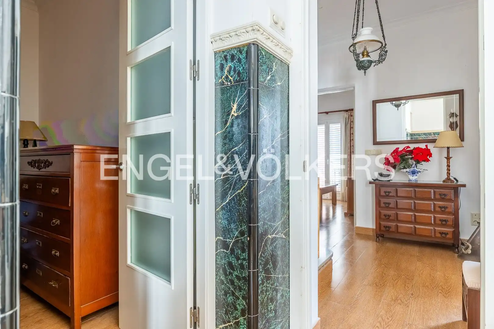 Dúplex en venta en Sevilla con Aire acondicionado, Calefacción y Amueblado
