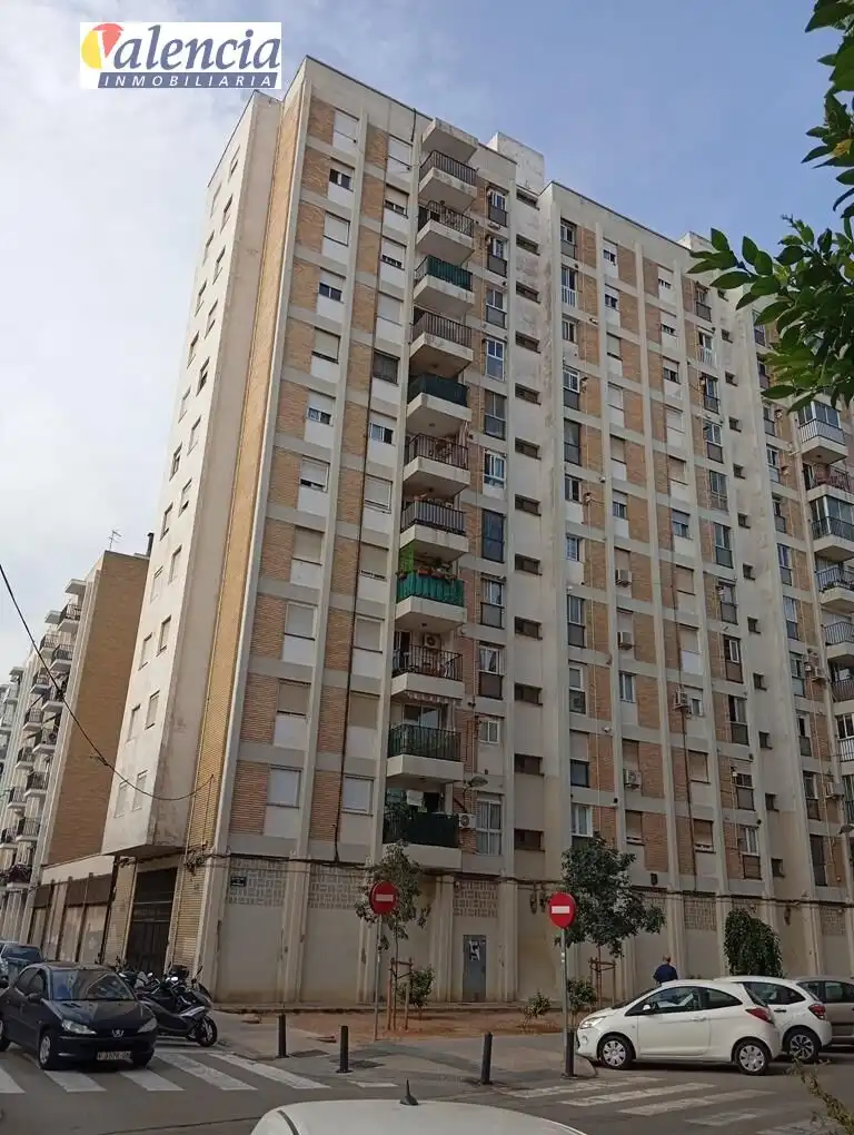 Exterior view of Flat for sale in Valencia
