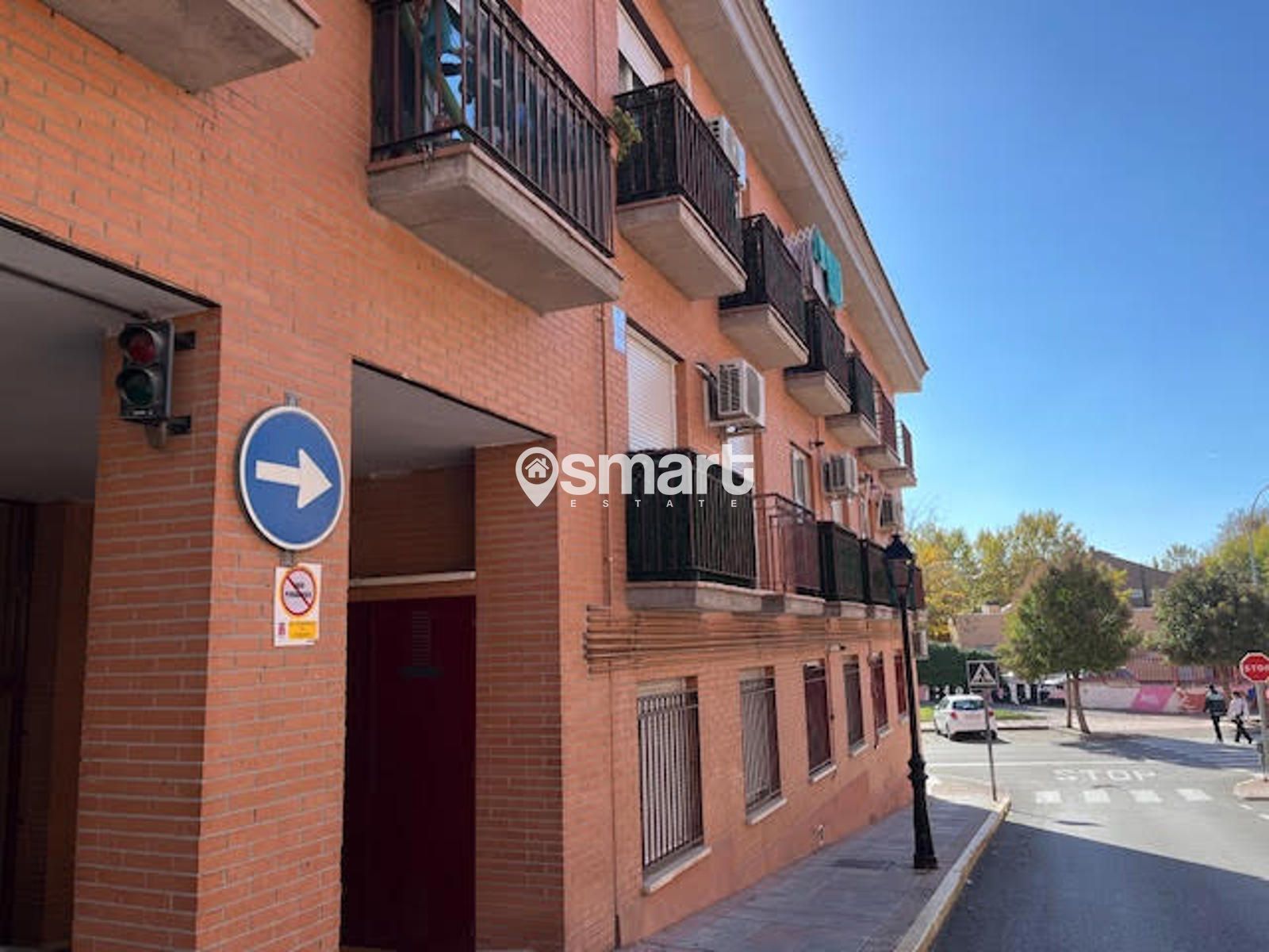 Exterior view of Flat for sale in Humanes de Madrid  with Storage room