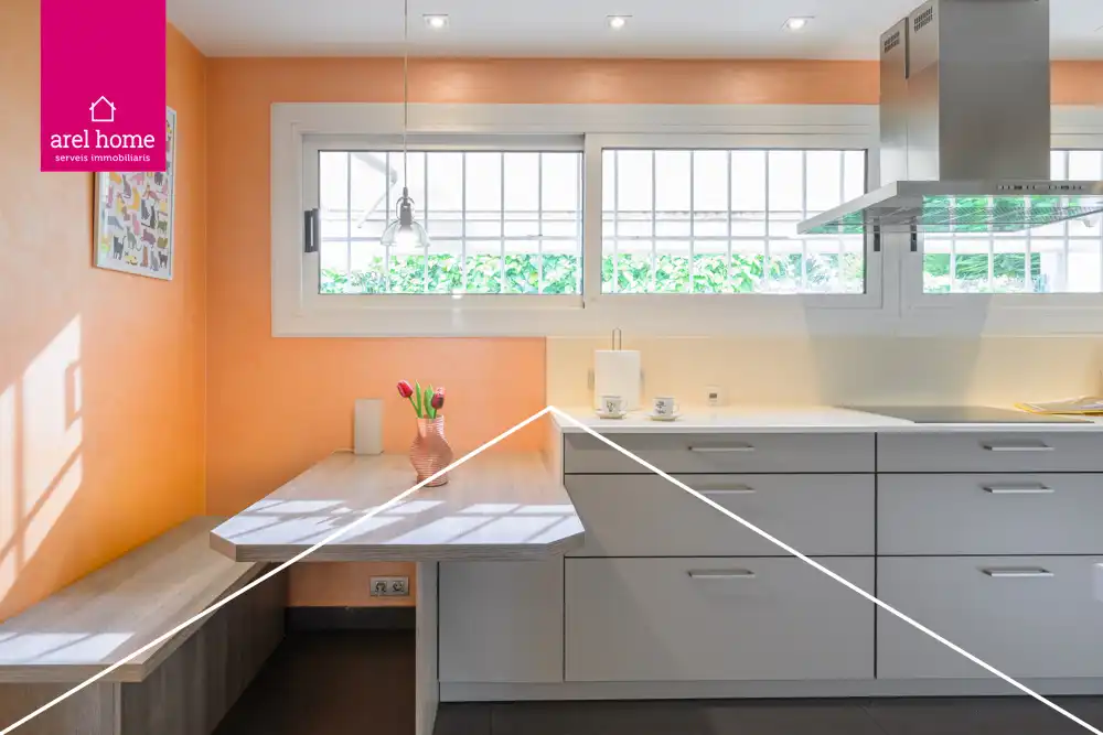 Kitchen of Houses for sale in Sant Just Desvern  with Heating, Private garden and Parquet flooring