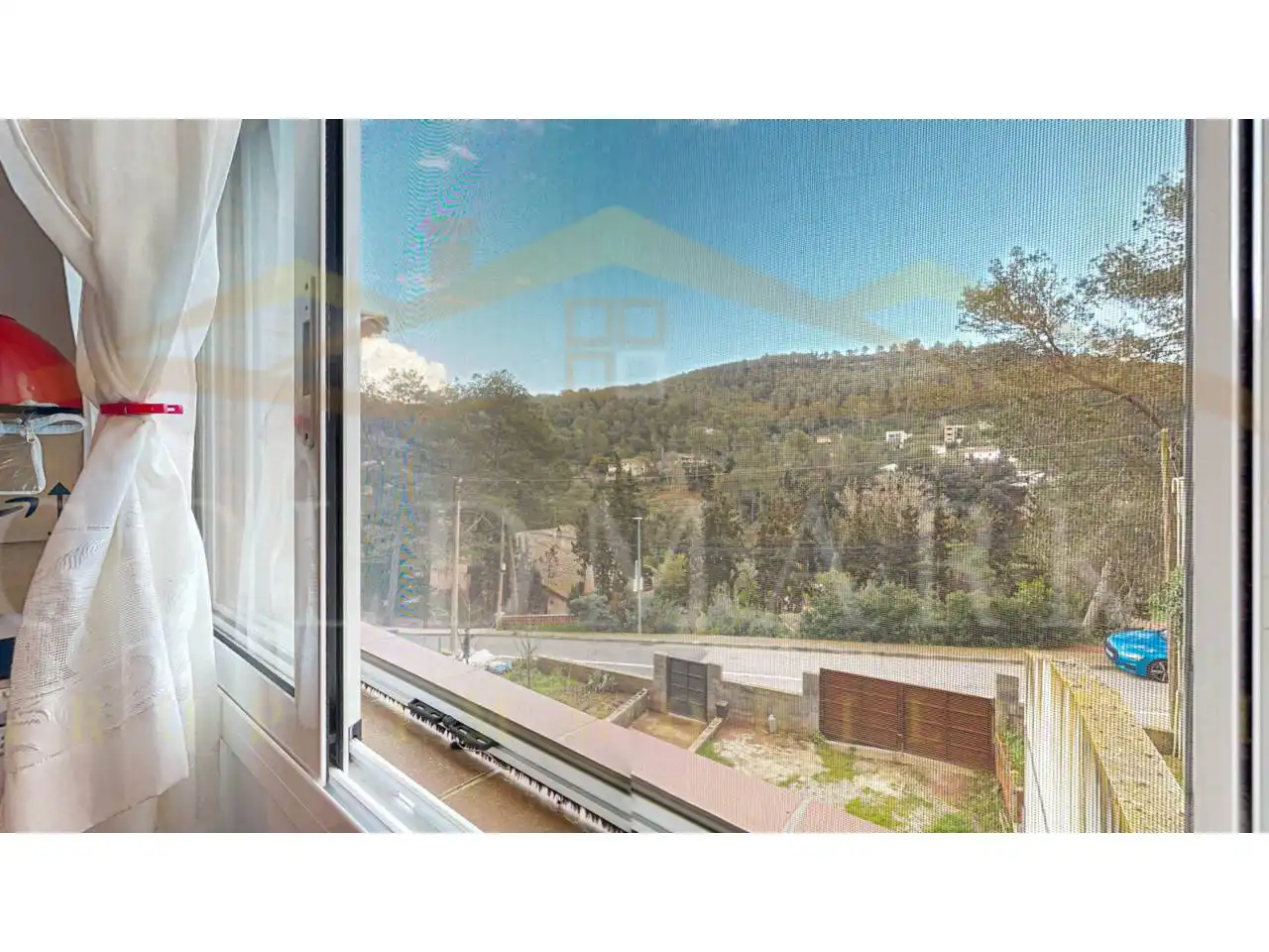 Vista exterior de Casa o xalet en venda en Corbera de Llobregat amb Calefacció i Terrassa