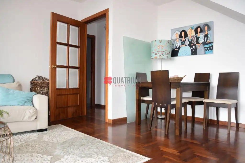 Duplex con ascensore in vendita a Simón Bolivar, imagen 5