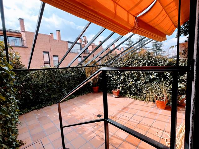 Casa adosada en Alquiler en COMUNIDAD DE LA RIOJA en El Burgo