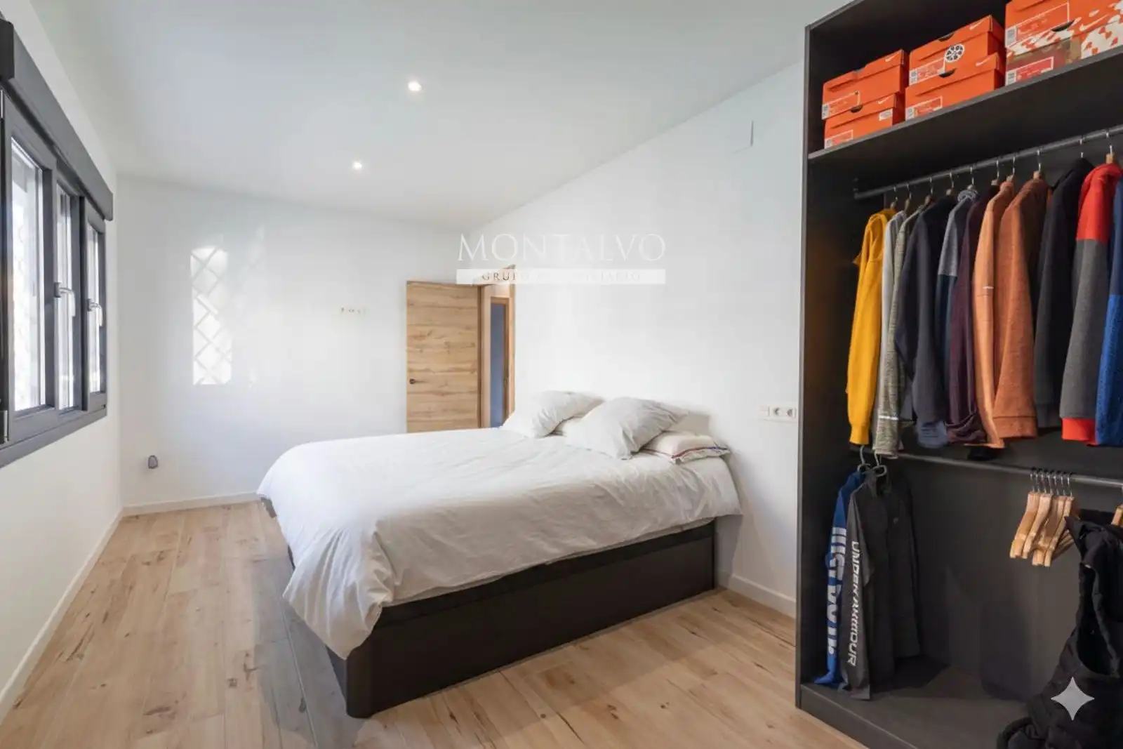 Habitación de Casa adosada en venta en Albolote