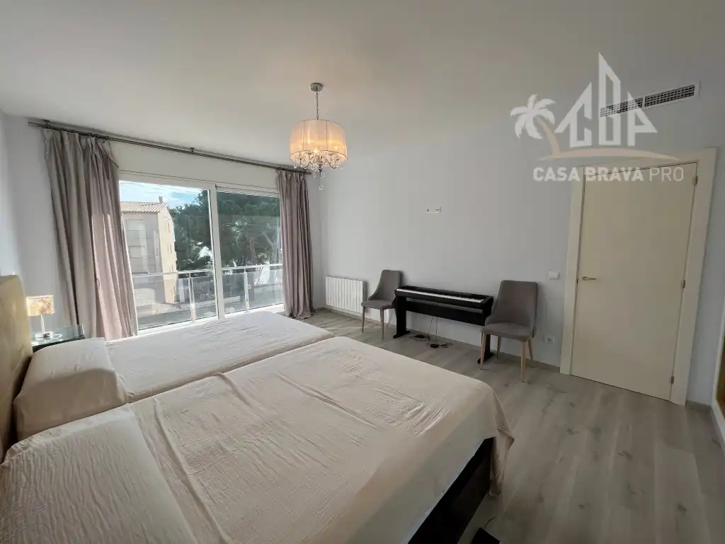 Dormitori de Casa o xalet en venda en Calonge i Sant Antoni